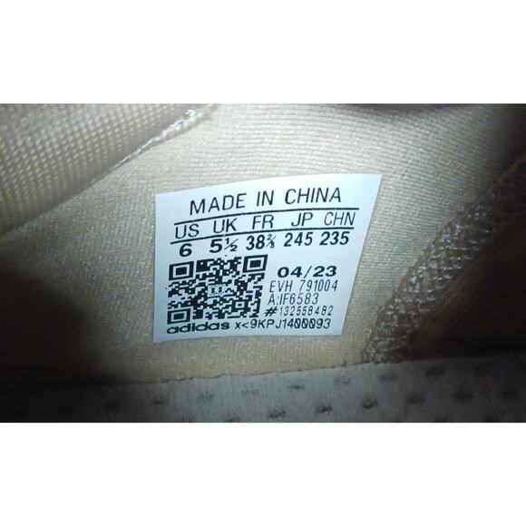 adidas adiFOM CLIMACOOL J Unisex Kids Shoes Beige Size 6 (IF6583) New - Picture 10 of 16